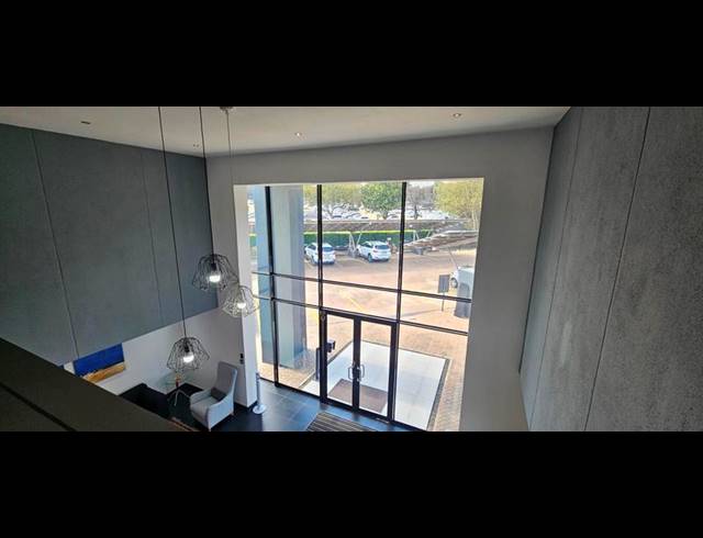 BUSINESS PROPERTY TO RENT IN HALFWAY HOUSE